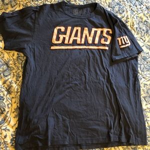 Retro Giants tee